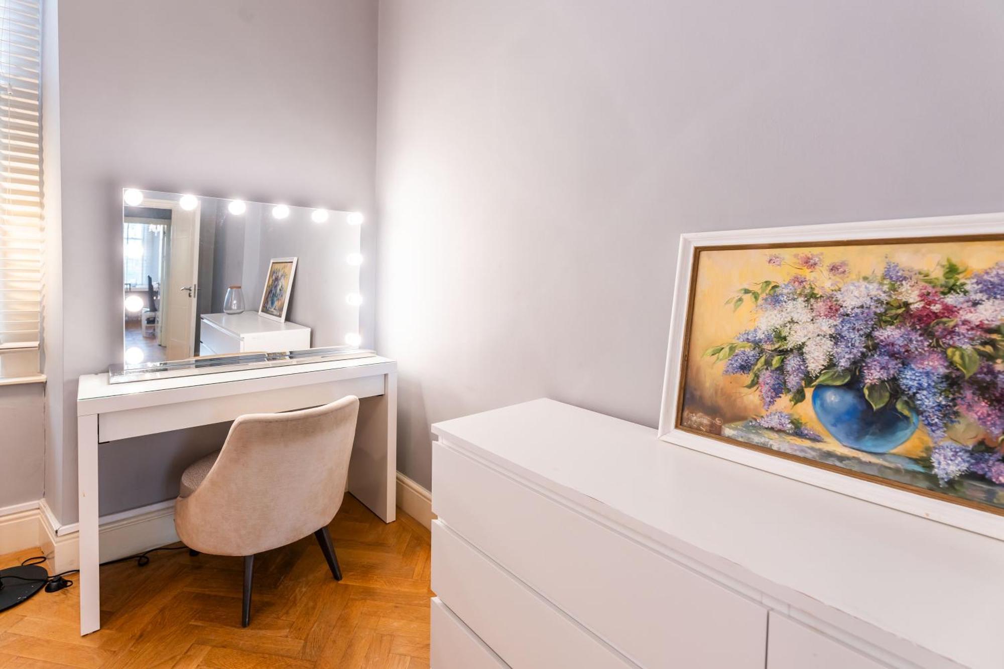 Luxury One Bedroom Flat In Westbourne Terrace Лондон Екстериор снимка