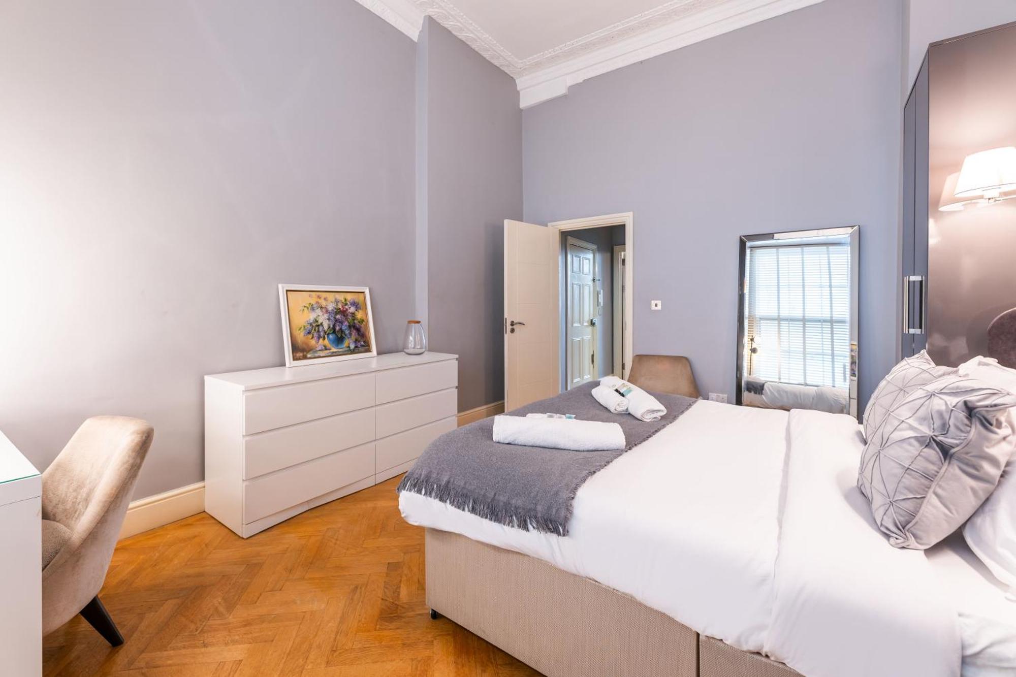 Luxury One Bedroom Flat In Westbourne Terrace Лондон Екстериор снимка